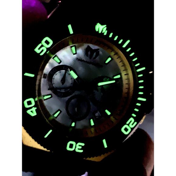 Technomarine Men's Watch TM-222081 Chronograph Quartz Gold Black Rubber Strap - Picture 8 of 15